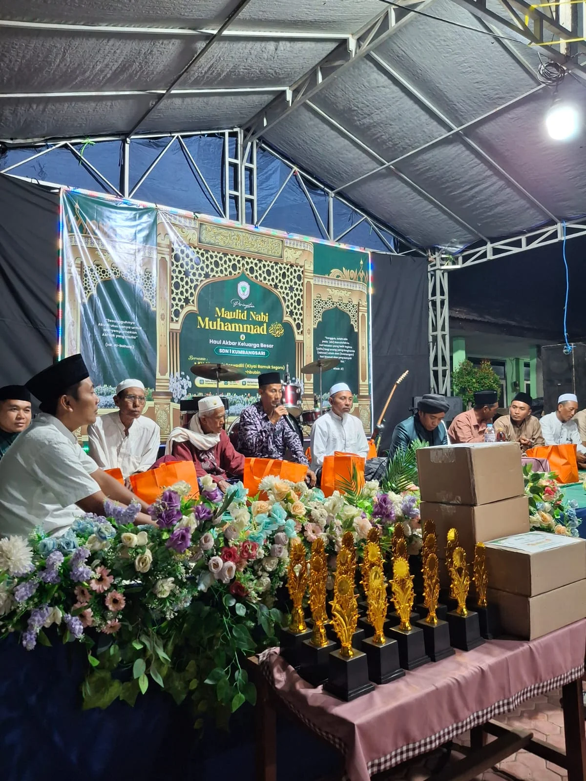 MAULID NABI MUHAMMAD SAW TAHUN 1448 MASEHI